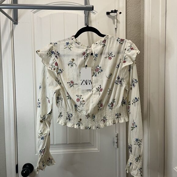 Zara Floral Cream Metallic Striped Long Sleeve Ruffle Crop Smocked Top Juniors L - Picture 6 of 11